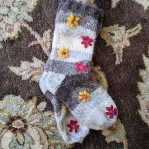 100% Wool Floral Socks